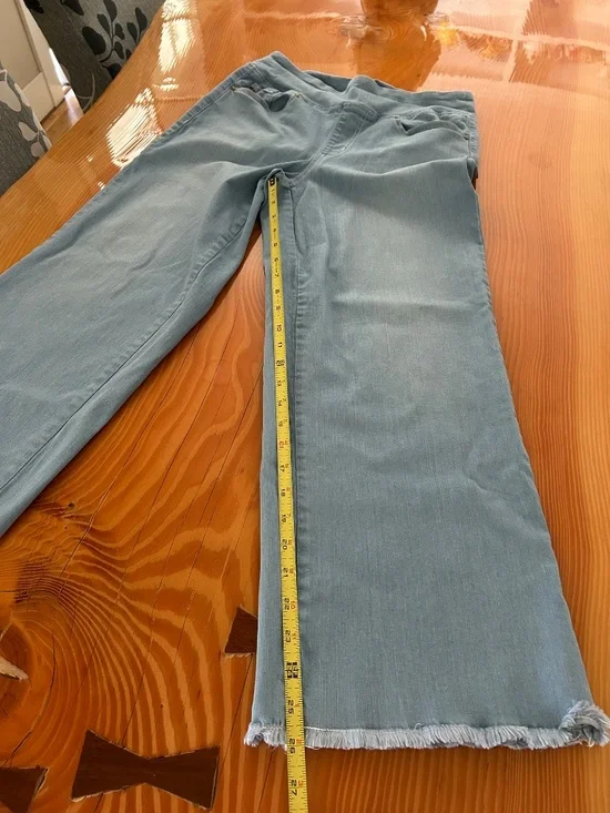 Belle by Kim Gravel TripleLuxe Denim Wide Leg Crop w/ Fray - Picture 5 of 10